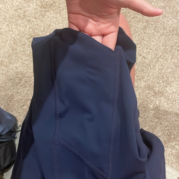 Cute Fabletics leggings WITH POCKETS - Picture 4 of 4